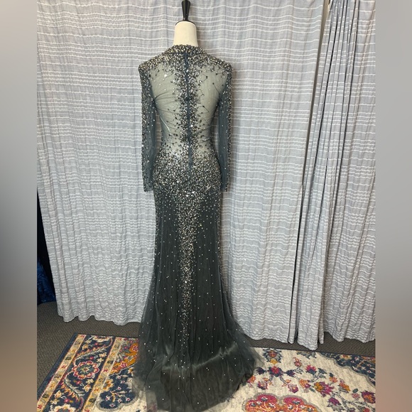 Elegant Gunmetal Evening Gown - Picture 7 of 15